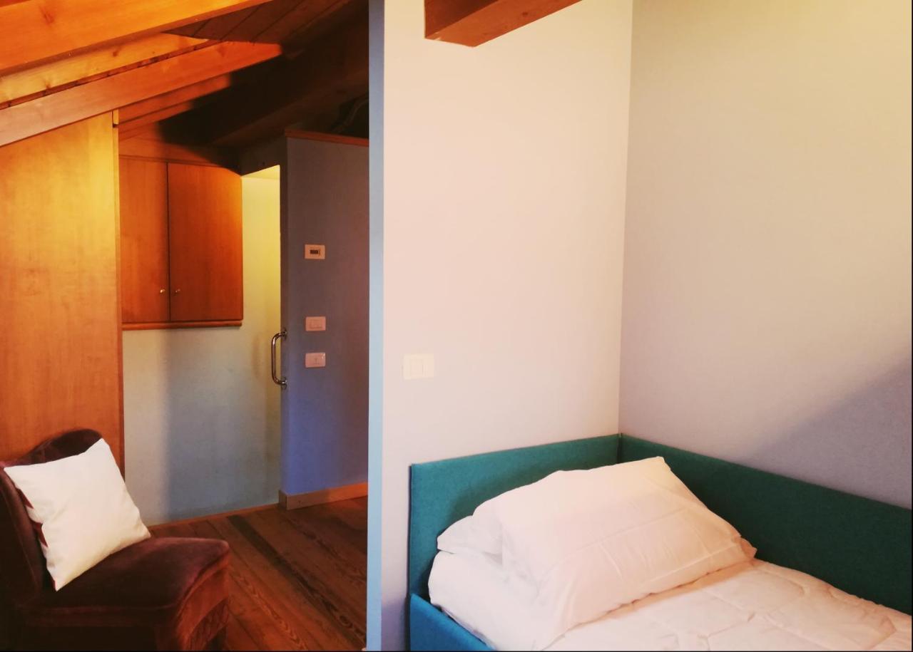 Villetta Romantica Verbania Bagian luar foto
