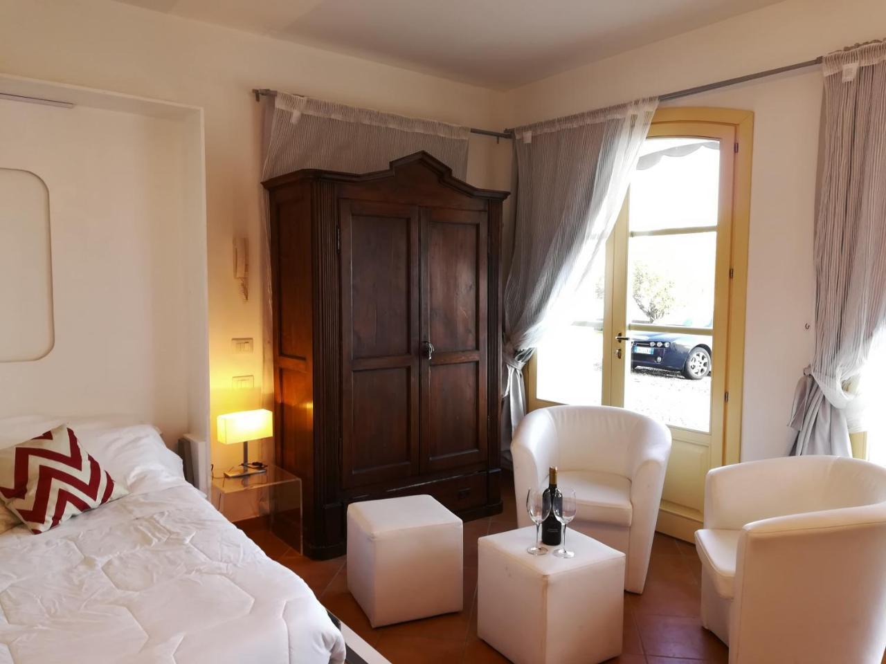 Villetta Romantica Verbania Bagian luar foto